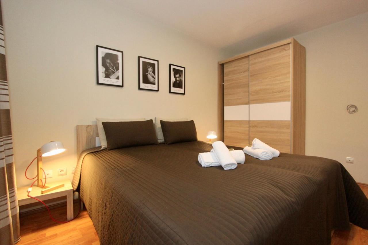 Cozy Apartments In Belgrade, Cukarica, Zeleznik, Free Parking And Wifi Buitenkant foto